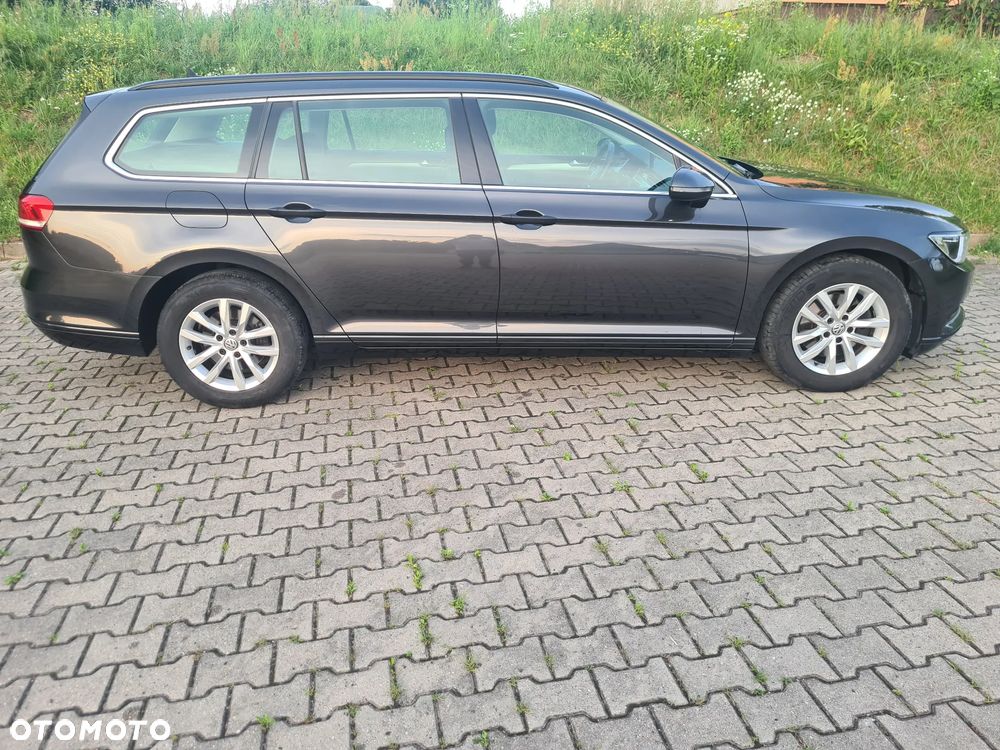 Volkswagen Passat Variant 2.0 TDI SCR DSG Business - 6