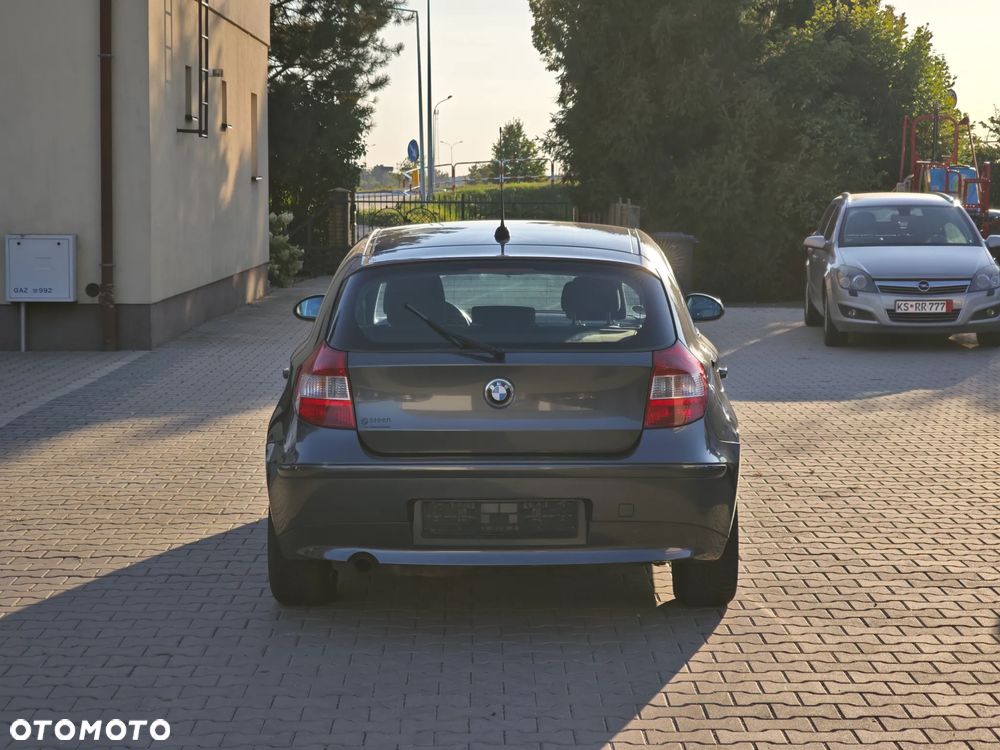BMW Seria 1 118i - 14