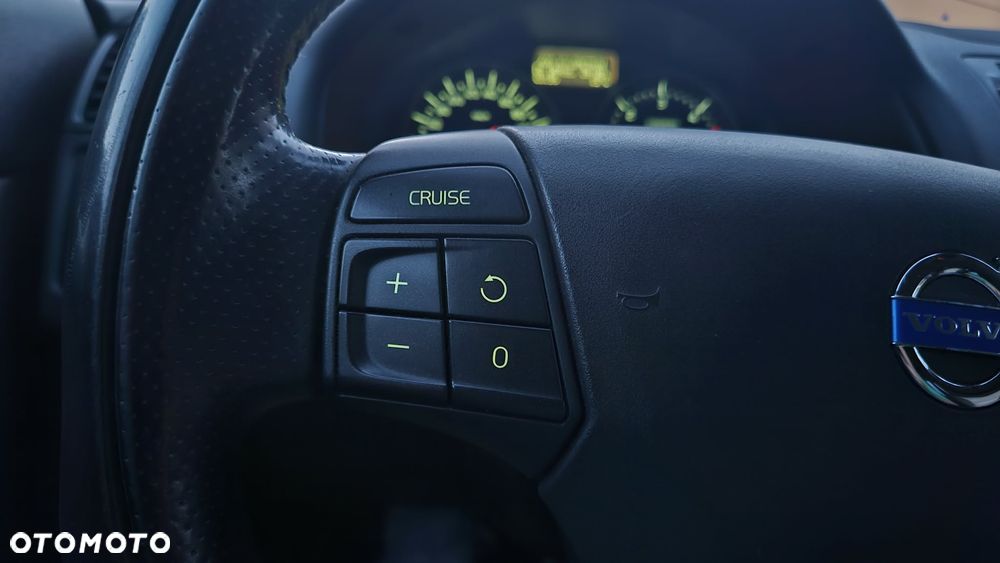 Volvo V50 D2 R-Design - 24