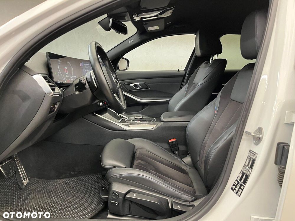 BMW Seria 3 320d xDrive mHEV M Sport - 17