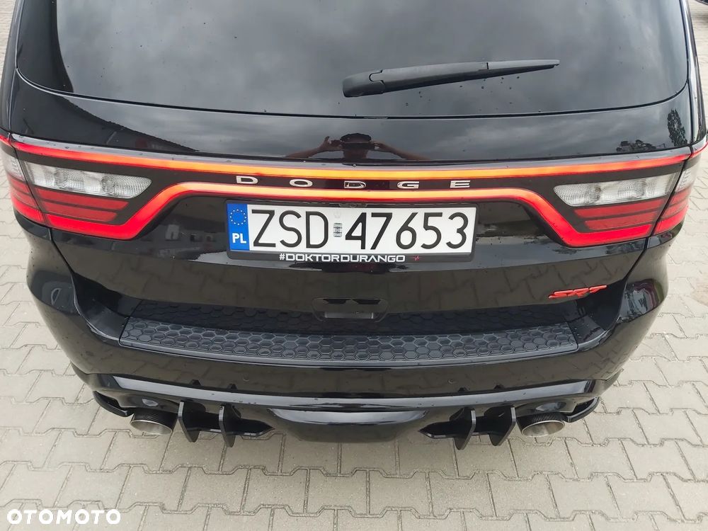 Dodge Durango 6.4 SRT - 13