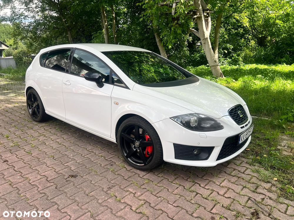 Seat Leon 2.0 T FSI Cupra R - 2