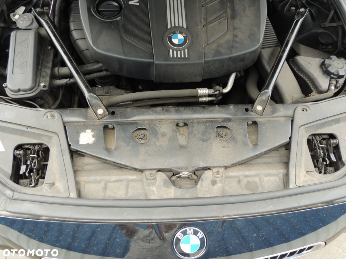 Pas przedni z chłodnicami BMW 520D F10 '11 - 1