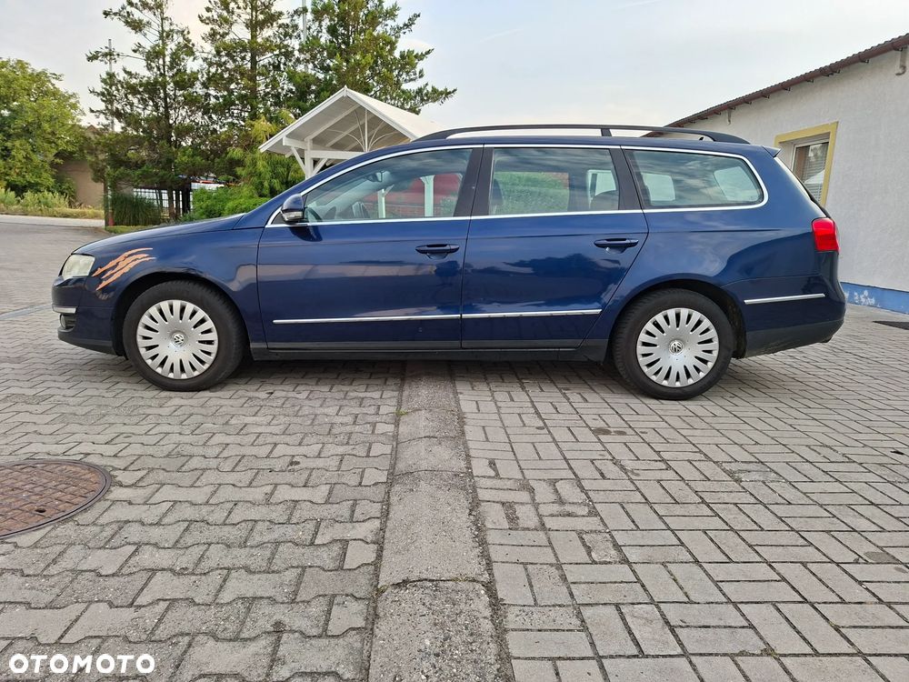Volkswagen Passat 1.6 FSI Automatik Comfortline - 8