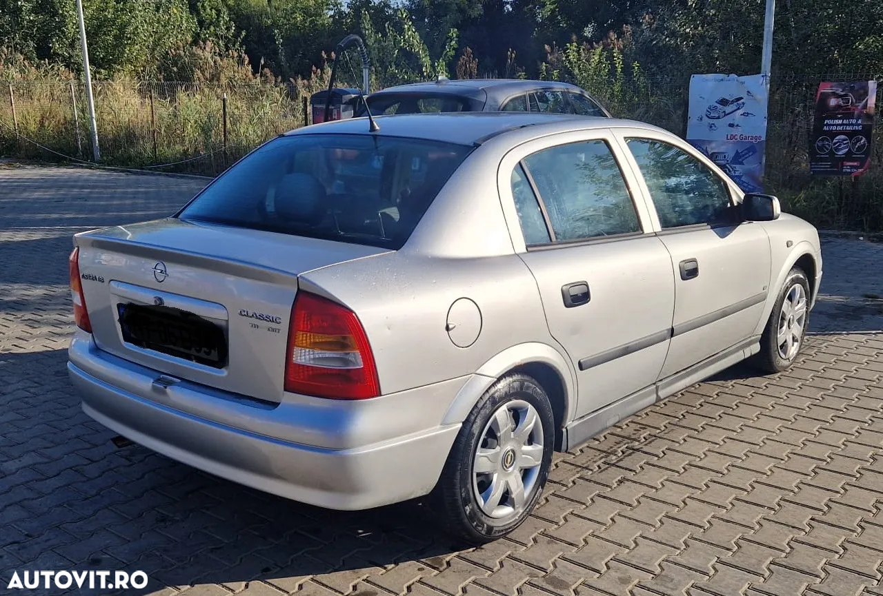 Opel Astra 1.6 - 2