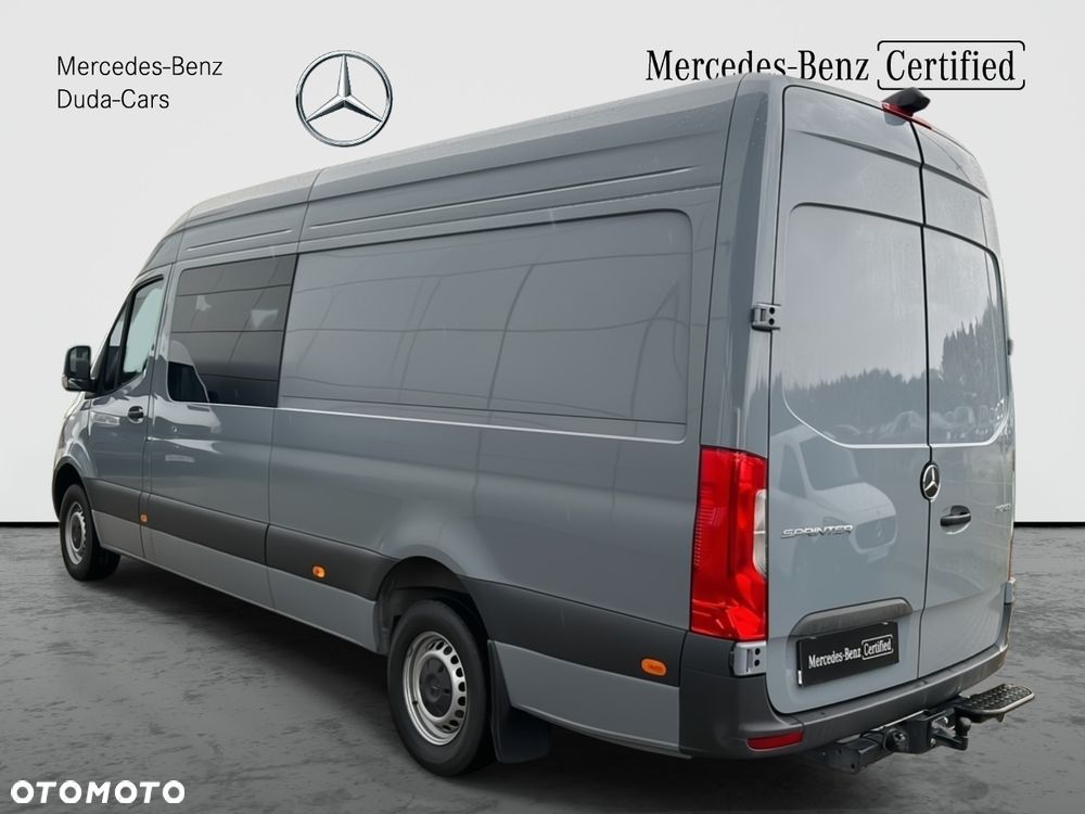Mercedes-Benz Sprinter - 4