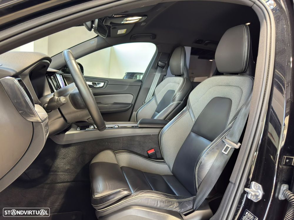 Volvo XC 60 2.0 B4 R-Design - 14