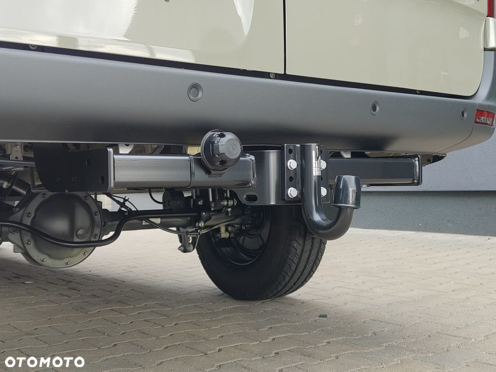 Mercedes-Benz Sprinter - 33