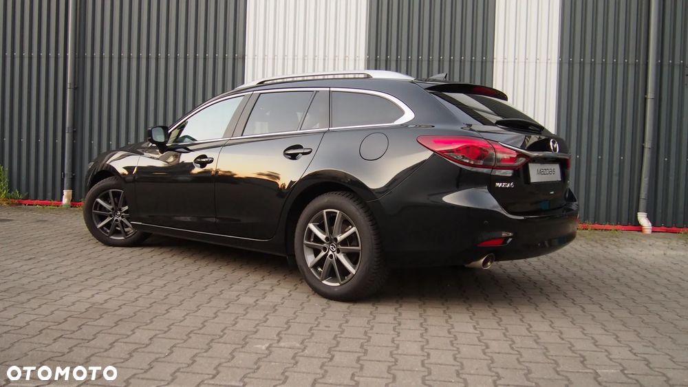 Mazda 6 2.0 SkyPrestige - 2