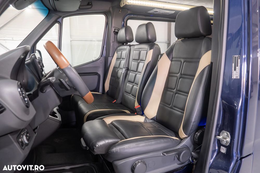 Mercedes-Benz Sprinter - 14