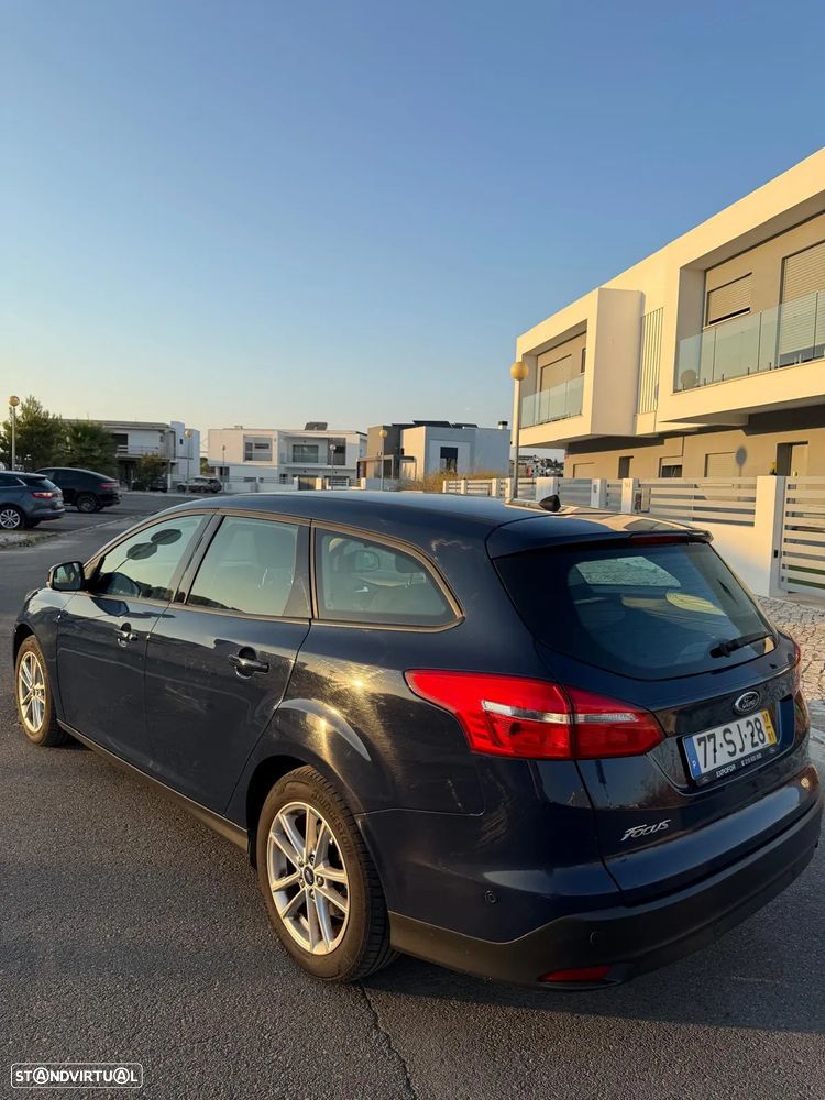 Ford Focus SW 1.5 TDCi ST-Line - 2