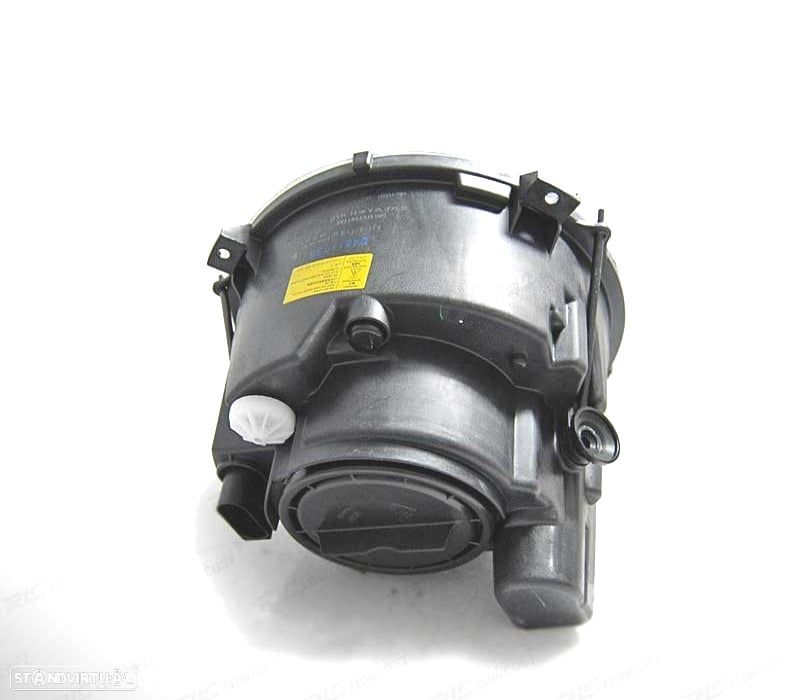 FARÓIS MERCEDES CLASE G W463 07-17 XENON LUZ DIURNA LED - 2