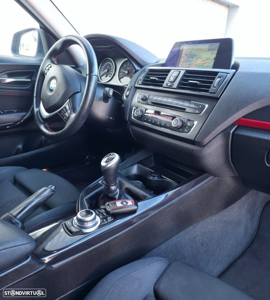 BMW 116 i Sport Line - 11