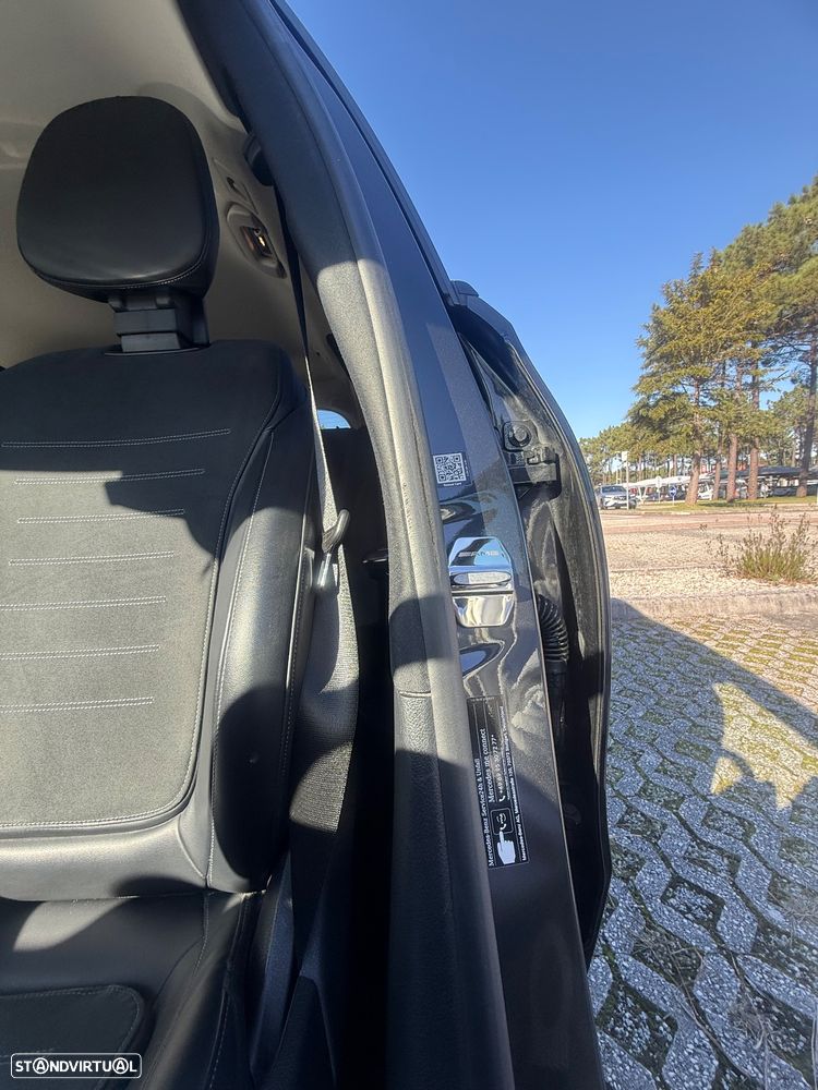 Mercedes-Benz C 300 e 9G-TRONIC Edition AMG Line - 16