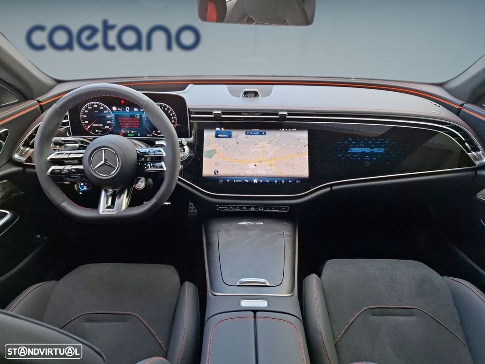 Mercedes-Benz E 53 AMG Hybrid 4Matic+ — fotografia 12