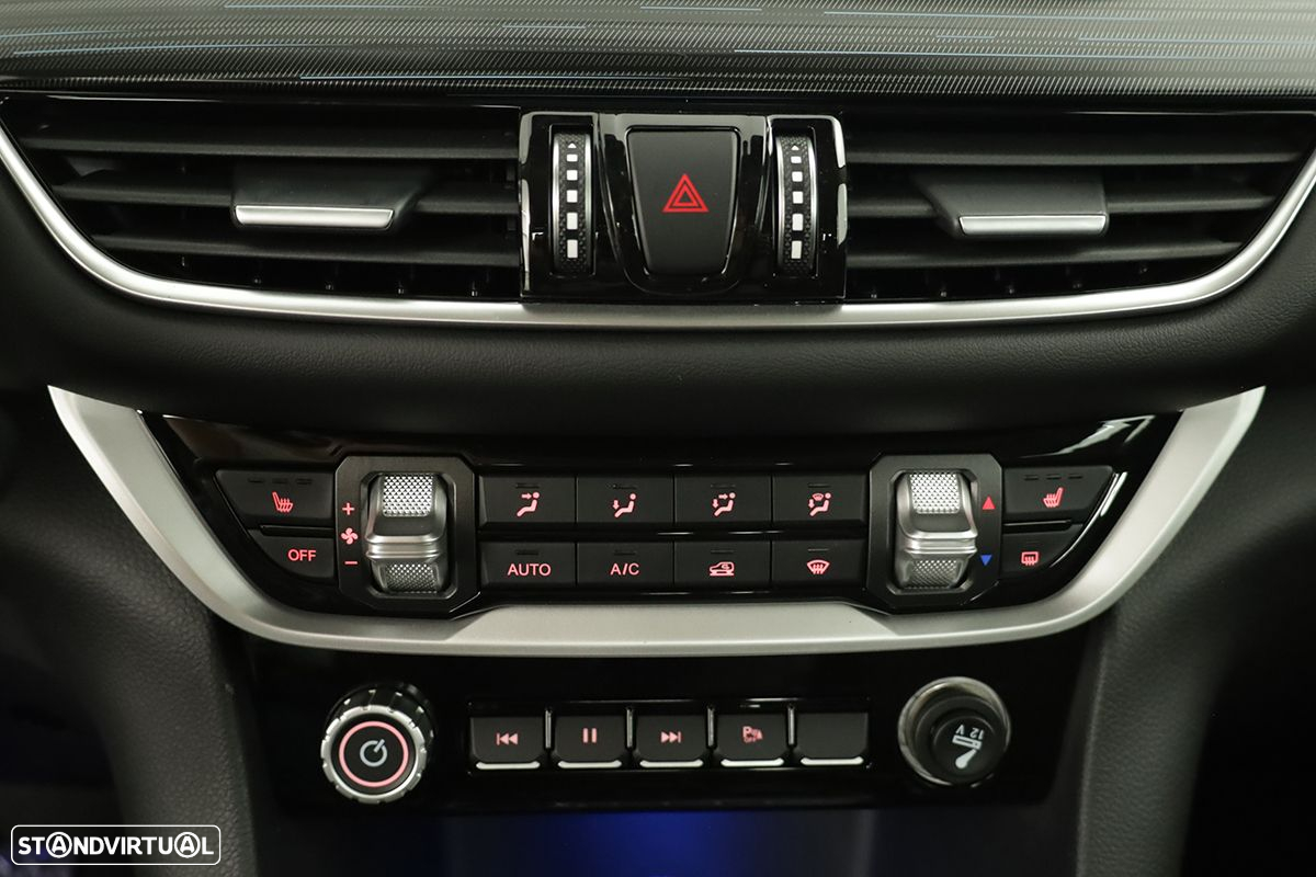 Foton Tunland - 12