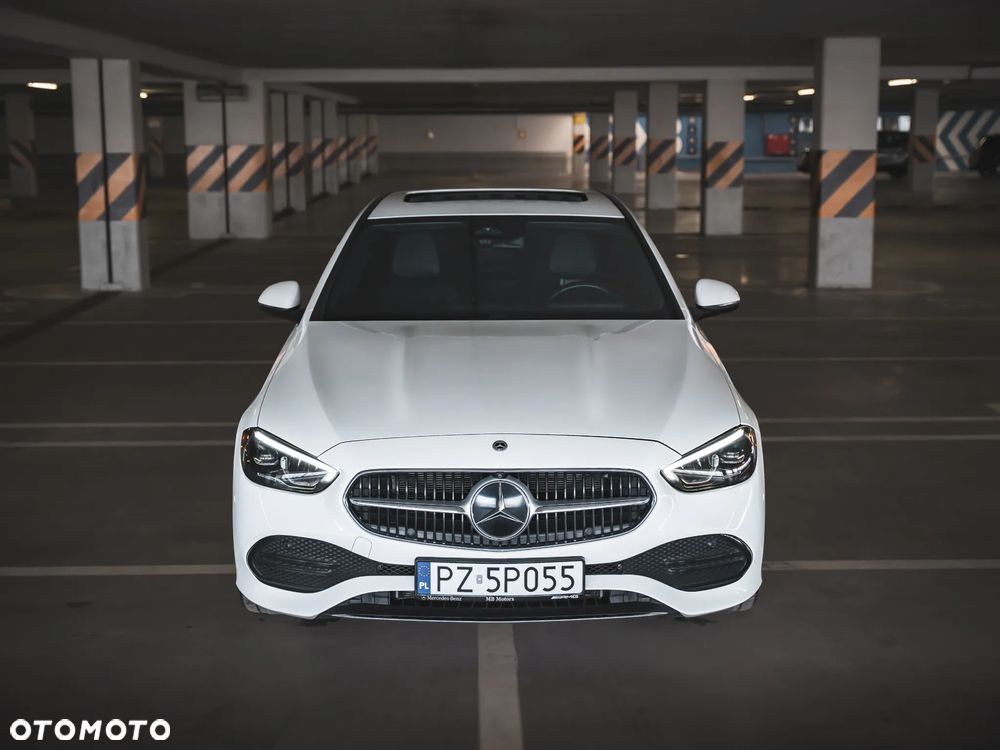 Mercedes-Benz Klasa C 300 4Matic 9G-TRONIC Avantgarde - 23
