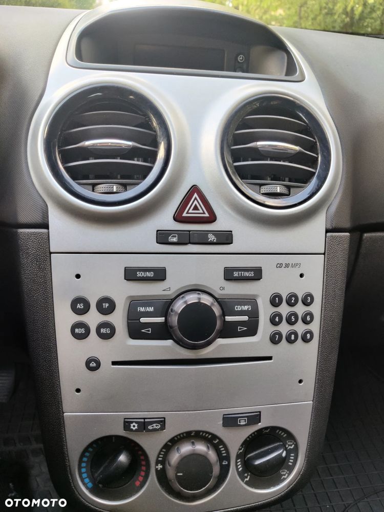 Opel Corsa 1.2 16V Enjoy - 26