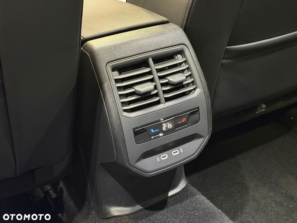 Cupra Formentor 1.5 eTSI mHEV DSG - 30