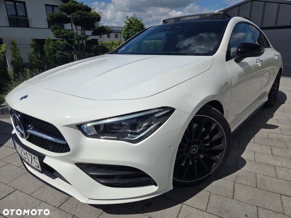 Mercedes-Benz CLA 250 4-Matic Edition 1 7G-DCT - 1