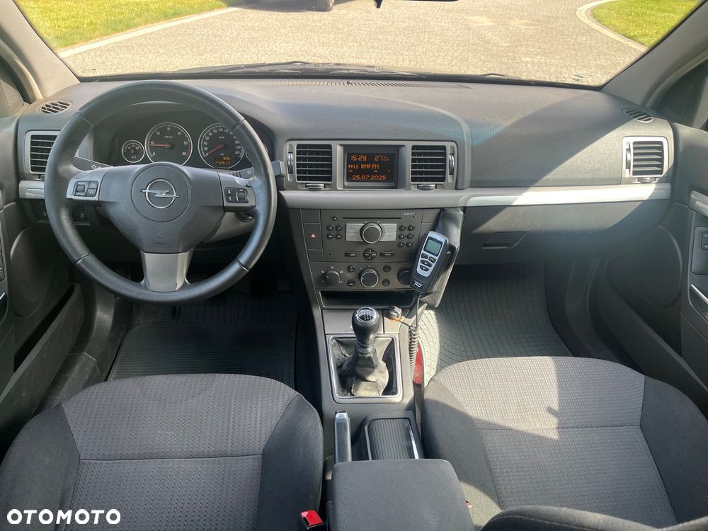 Opel Vectra 1.9 CDTI DPF Business - 12