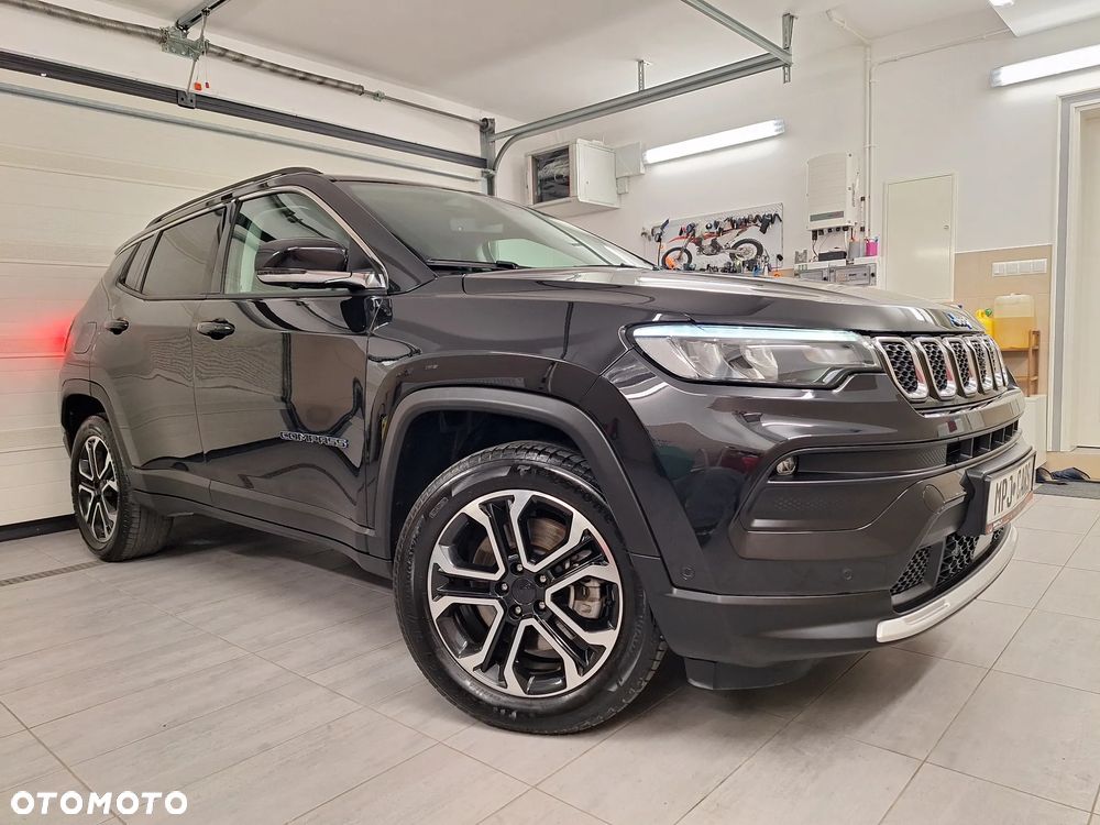 Jeep Compass 1.3 T4 4xe PLUG-IN HYBRID Automatik Limited - 2