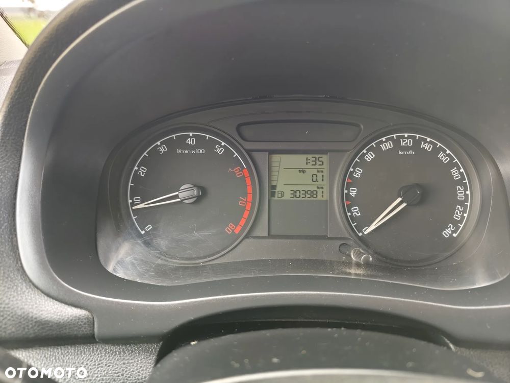 Skoda Fabia 1.4 16V Comfort - 6