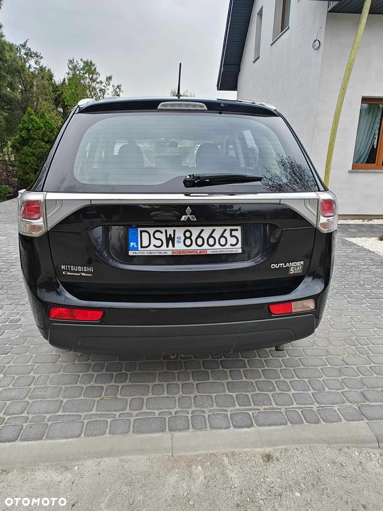 Mitsubishi Outlander 2.0 Intense 2WD - 11