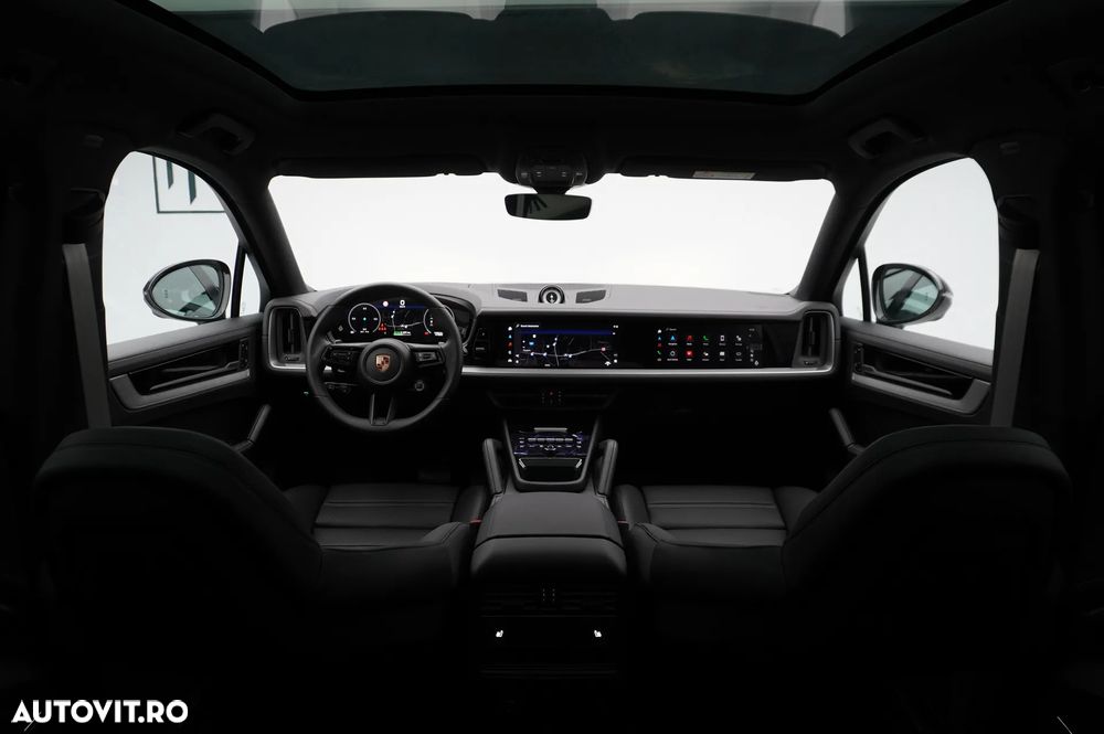 Porsche Cayenne Coupe - 17