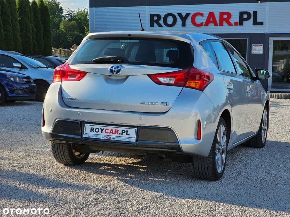 Toyota Auris - 4