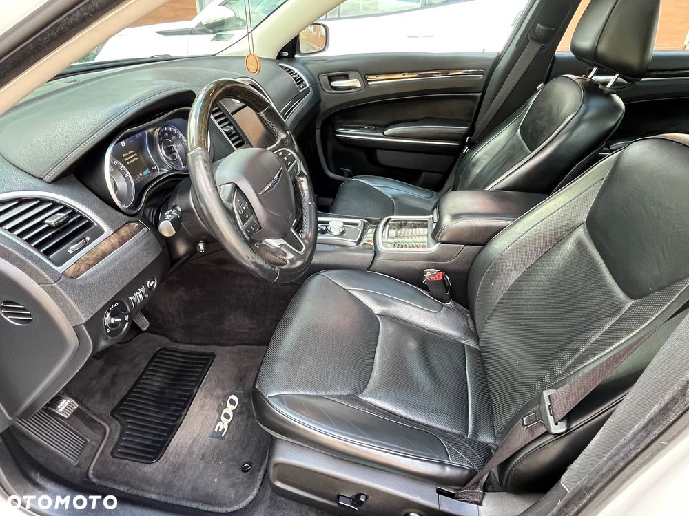 Chrysler 300C - 20