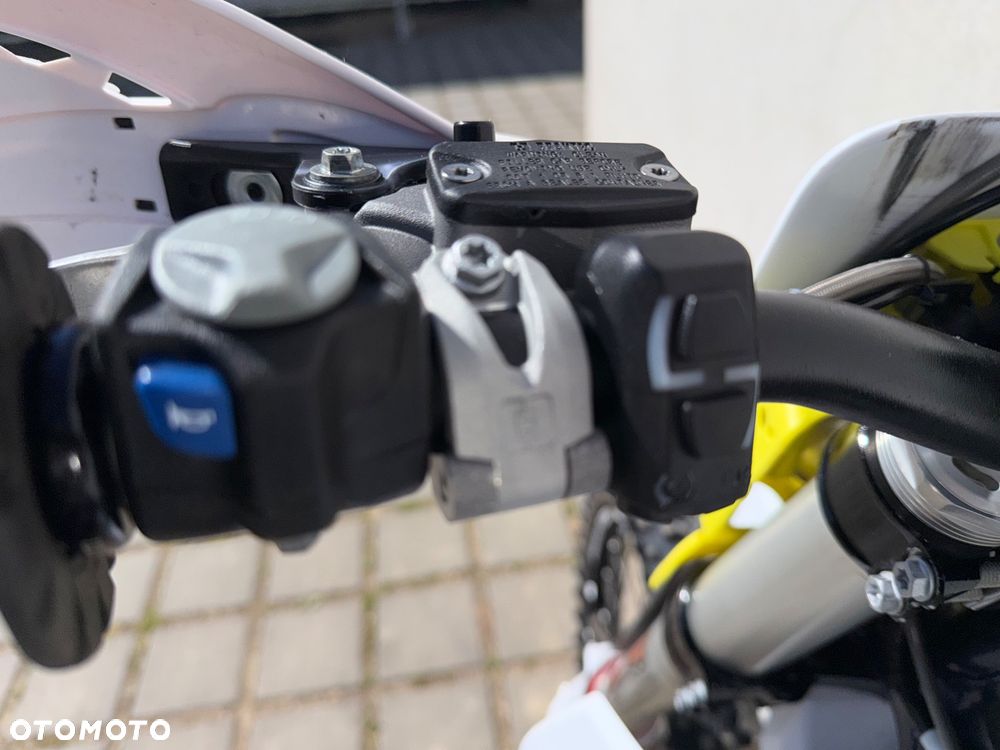 Husqvarna FE - 16
