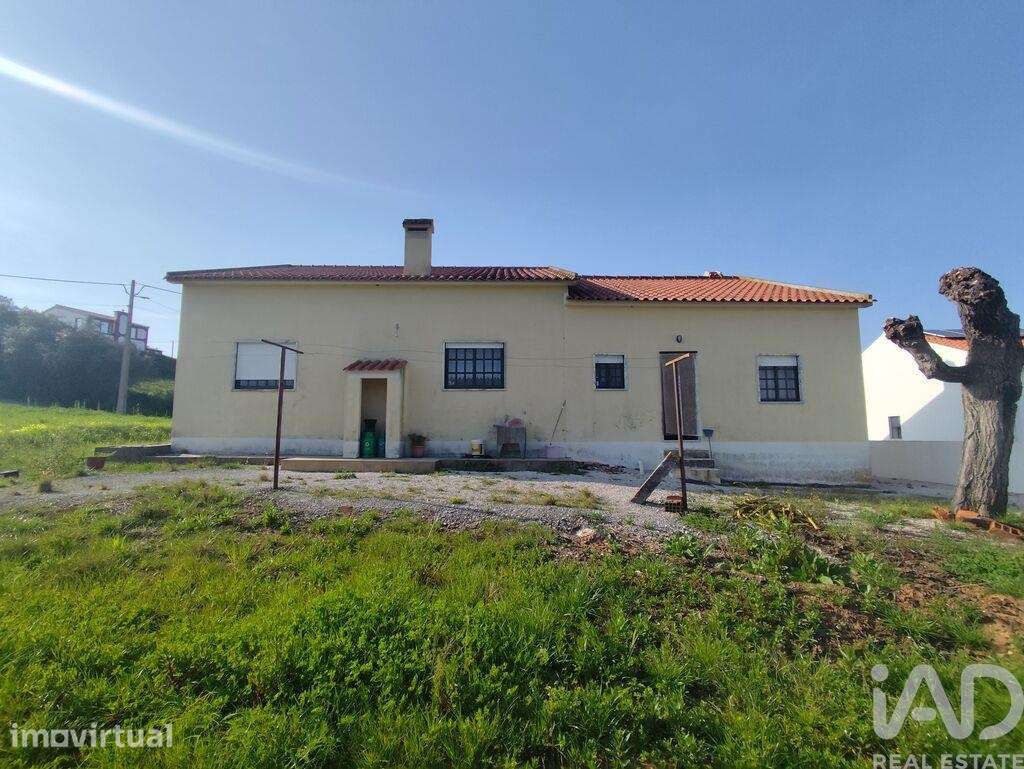 Casa / Villa T4 em Lamas e Cercal de 138 m2 - Grande imagem: 2/40