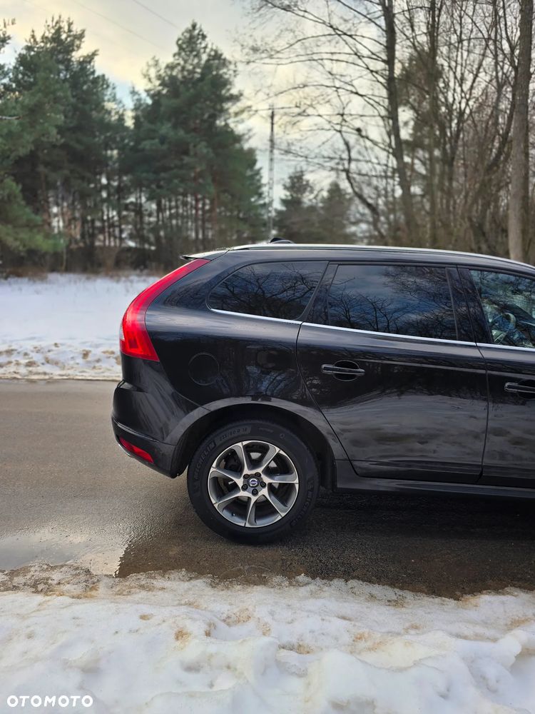 Volvo XC 60 D4 Drive-E Ocean Race - 13