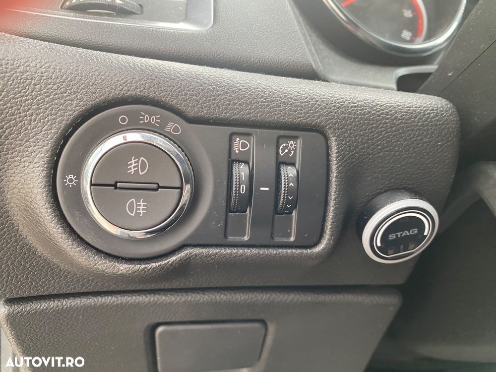 Opel Astra 1.4 Turbo Sport Aut. - 11