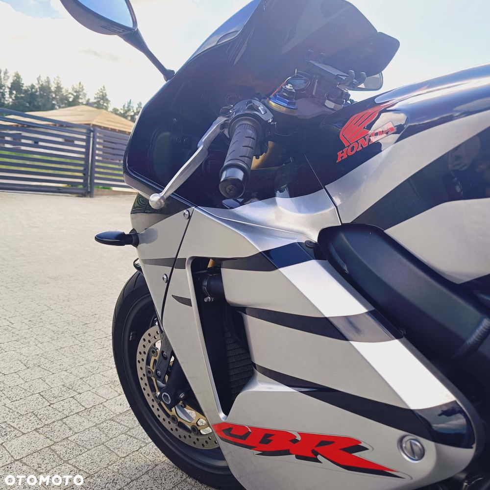 Honda CBR - 10