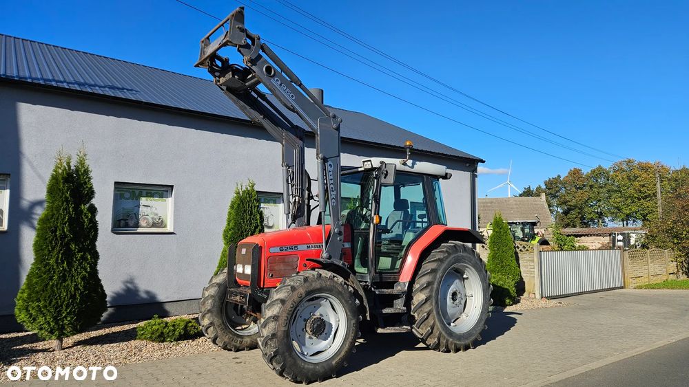 Massey Ferguson 6255