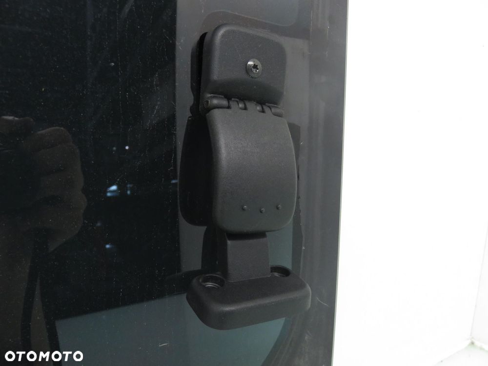 SZYBA DRZWI PRZESUWNYCH PRAWA UCHYLNA RENAULT KANGOO I - 3