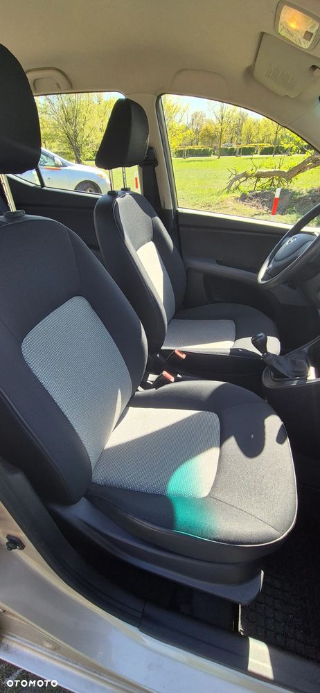 Hyundai i10 1.1 Classic - 11