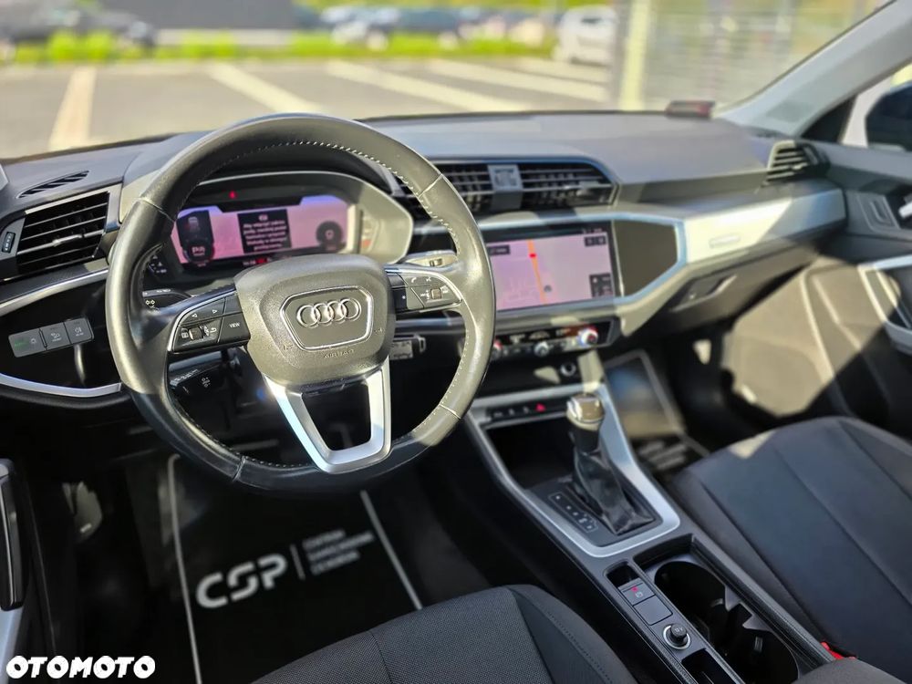Audi Q3 35 TDI S tronic - 30