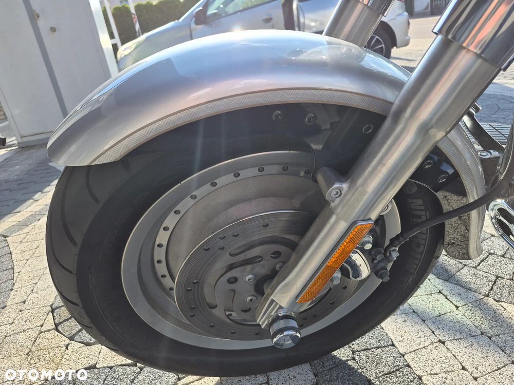 Harley-Davidson Softail Fat Boy - 16