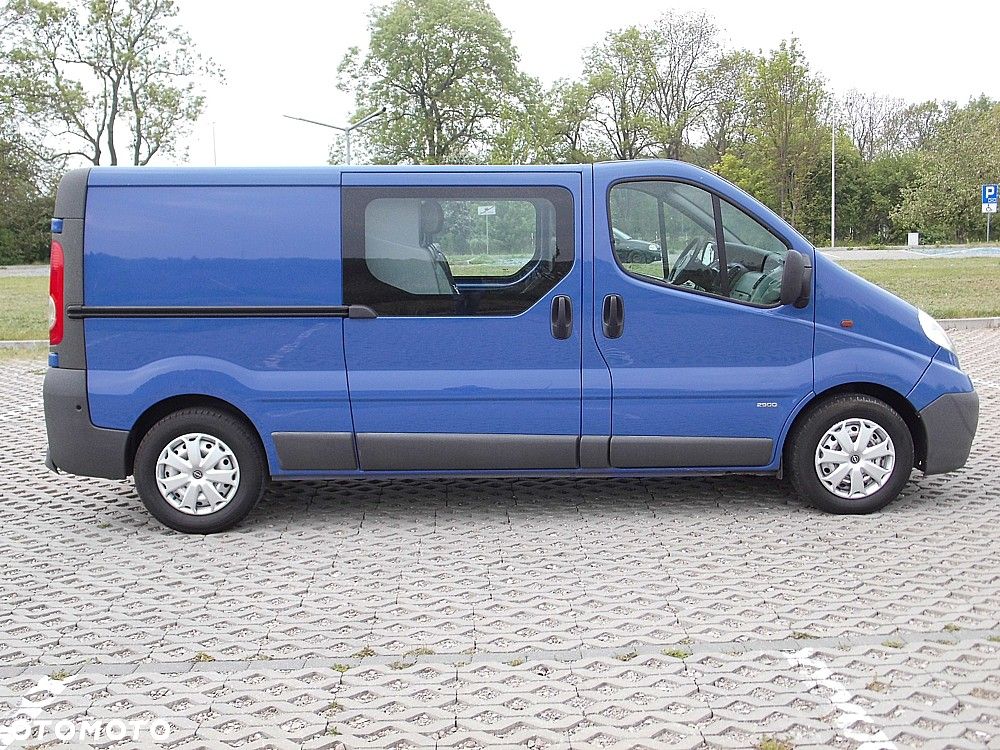 Opel Vivaro - 17