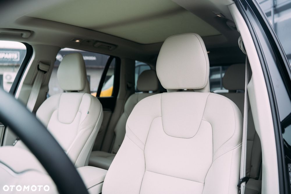 Volvo XC 90 T8 AWD Plug-In Hybrid Plus Bright 7os - 7