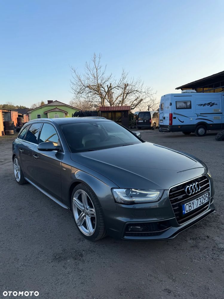 Audi A4 Avant 2.0 TDI DPF clean diesel quattro S tronic S line Sportpaket - 1