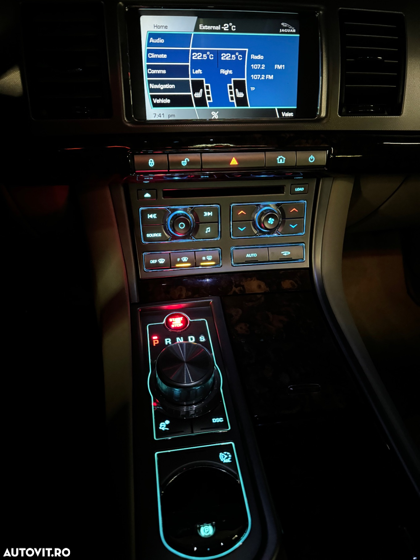 Jaguar XF 2.7 V6 Diesel Premium Luxury - 19