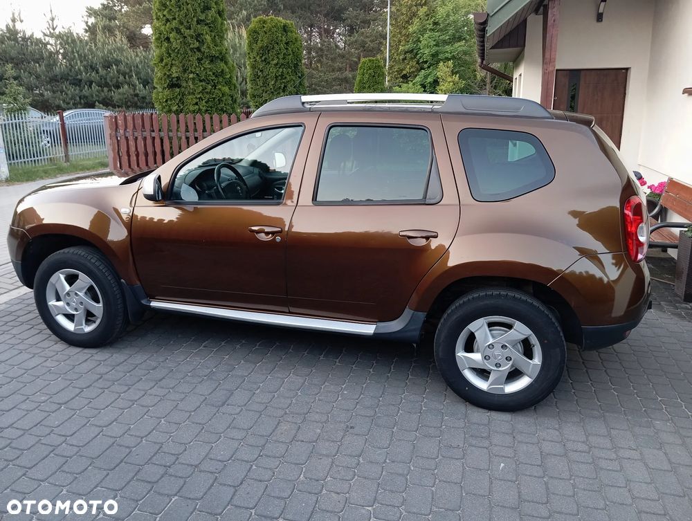 Dacia Duster 1.6 Laureate 4x4 - 12