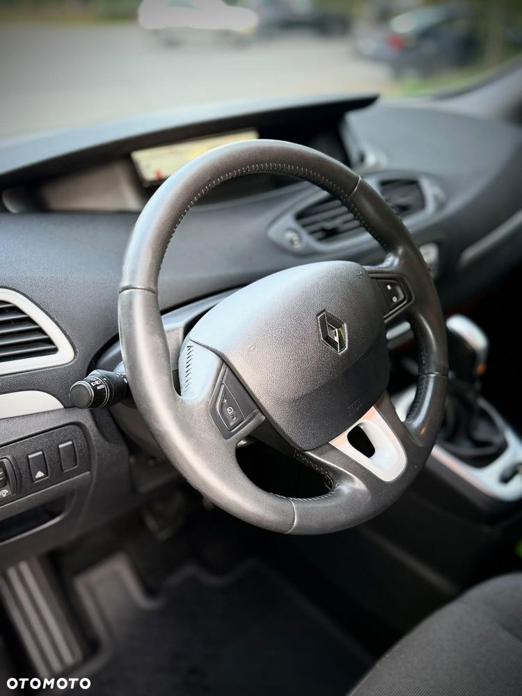 Renault Scenic 1.5 dCi Tech Run EDC - 22