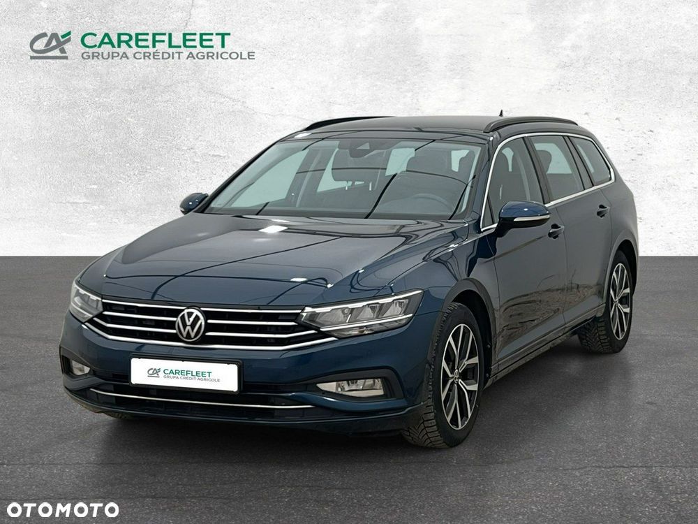 Volkswagen Passat - 1
