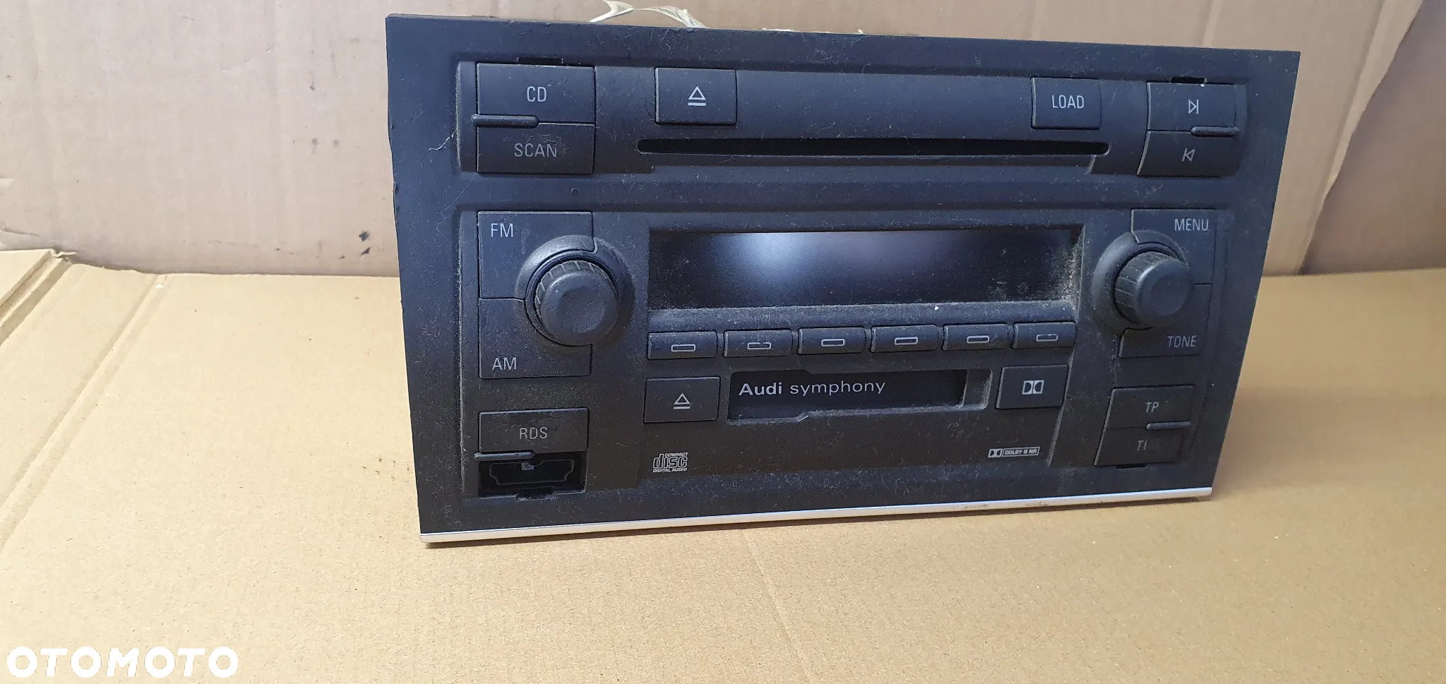 Radio radioodtwarzacz oryginał Audi A4 B6 8E0035195 - 2