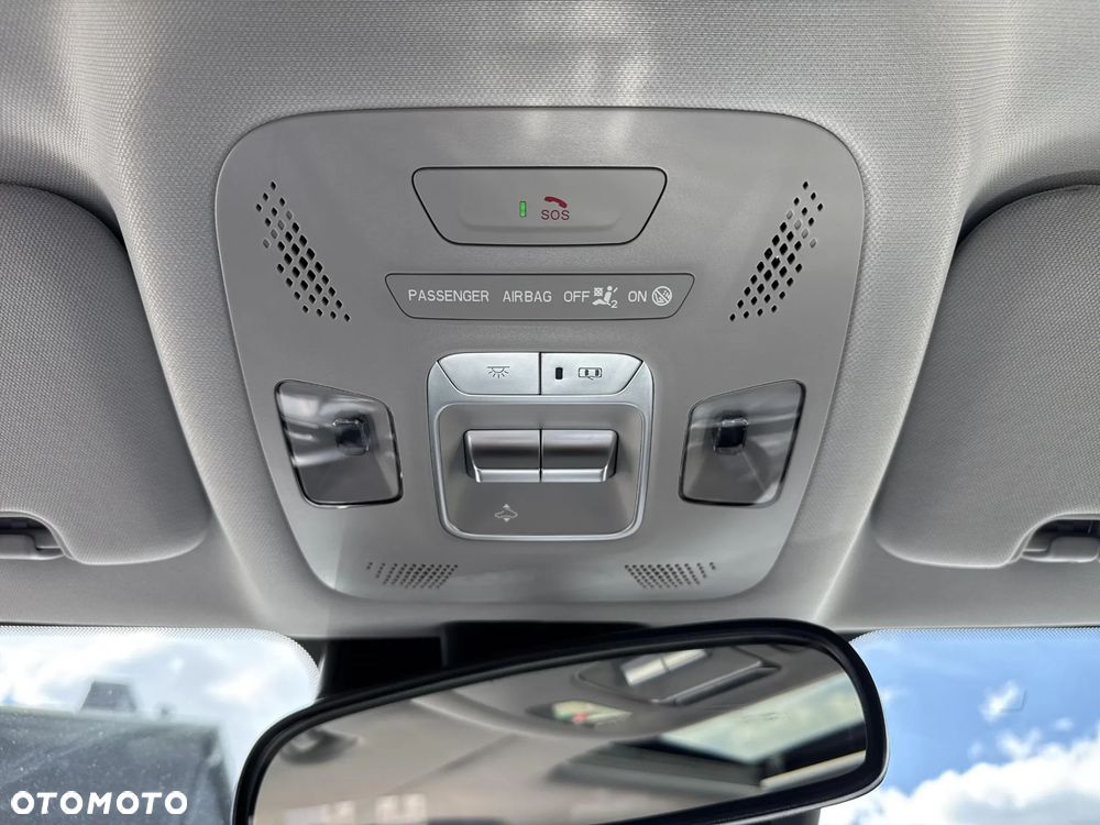 Omoda 5 1.5 T-GDI Hybrid Premium DHT - 22